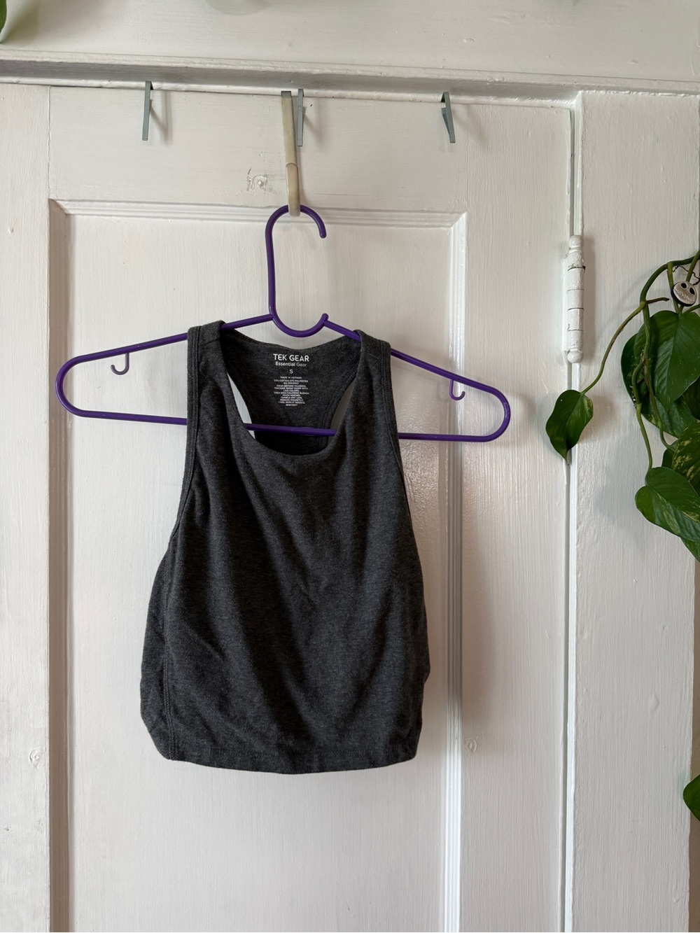 tek gear Charcoal Gray crop Racerback Tank Top sports bra essential gear size S